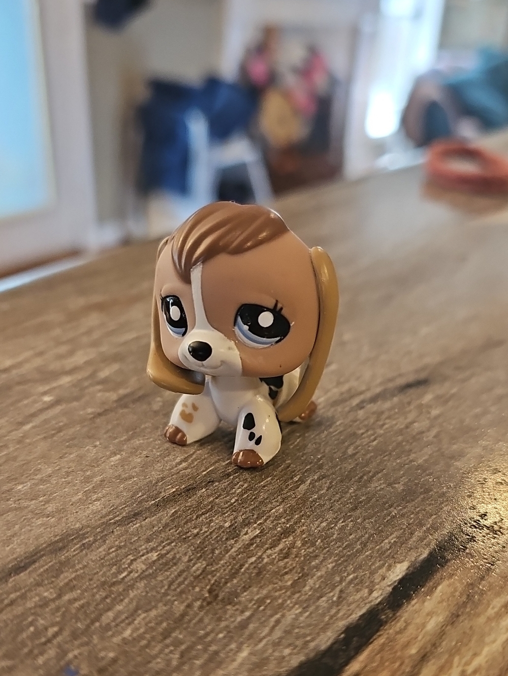 Littlest Pet Shop Generation 2 (G2) Beagle #2207